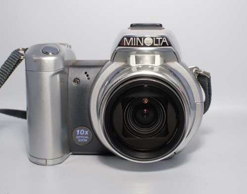 Konica minolta dimage - dimage, z2