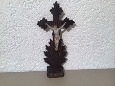 Altes Handgeschnitztes Kreuz