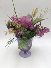 Sommergesteck Rose Beeren