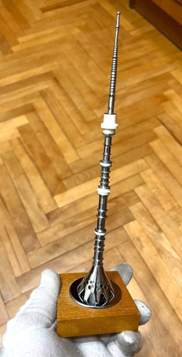 Vintage russisches ostankino - vintage,