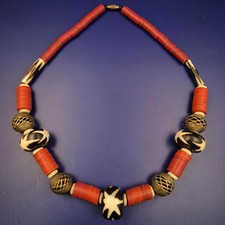 Ethno Halskette mit großen