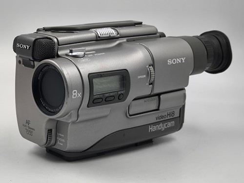 Sony ccd tr8e zoom - 8x, handycam