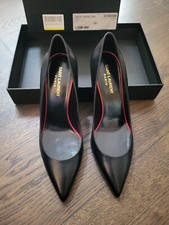 Yves Saint Laurent Pumps -