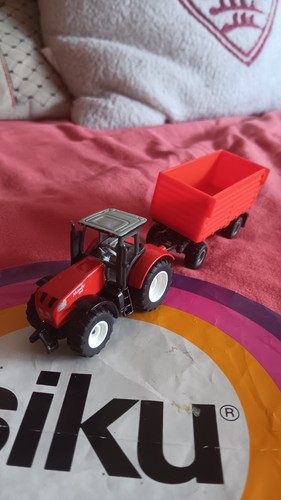 Siku traktor mit anhänger - mit,