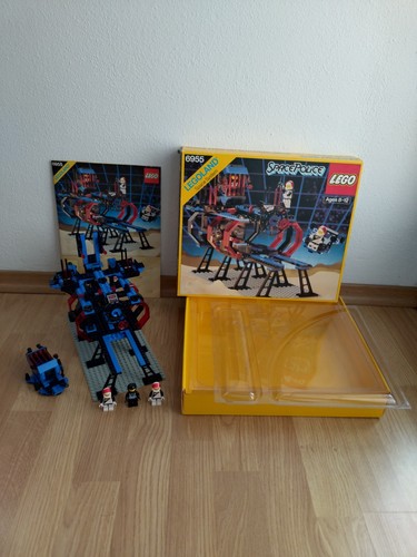 Lego space police isolation - space,