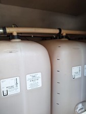 3 Polyethylen Tanks a´1500 ltr. für Heizöl oder Dieselkraftstoff, 