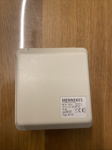 Mennekes cee 16a kanaldose - kanaldose, typ