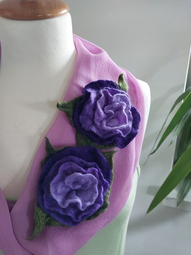 Brosche rose filzblüte - brosche,