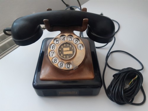 Altes telefon mit - telefon,