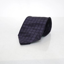 Edsor Kronen, Krawatte