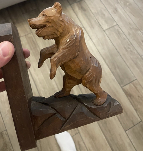 Handgeschnitzte holzfigur - handgeschnitzte,