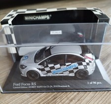 Ford Focus RS 1:43 Minichamps