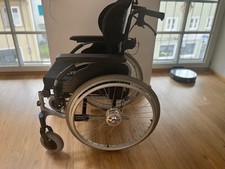  Rollstuhl Invacare Action³ NG Faltrollstuhl Sitzbreite 40cm Leichtlaufrollstuhl