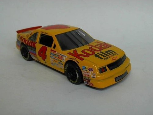 Chevrolet lumina - (nascar),