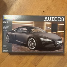 Revell 07057  Audi R8  1:24