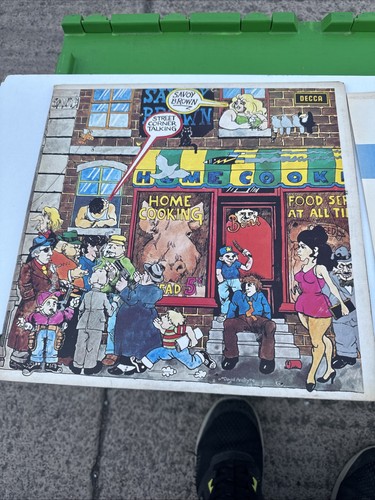 Savoy brown street corner - savoy,