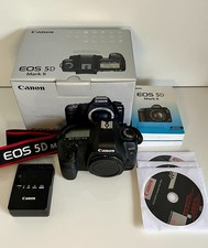 Canon EOS 5D Mark II –
