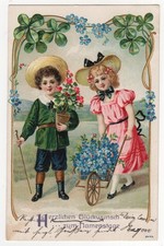 AK Kinder, Prägekarte, Mädchen mit Schubkarre voller Blumen, Junge m. Blumentopf