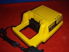 Dewalt DE9000, Akku