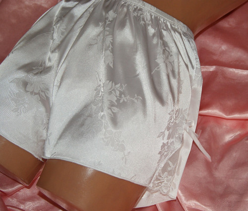 Kurze satin pyjama - kurze, *