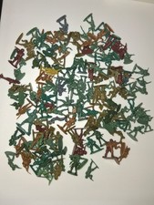 Spielzeug Soldaten Army Militär Miniaturen  Plastik Paket 2 Konvolut neuwertig 