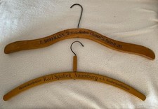 2 Stck Unikat Kleiderbügel mit Druck Ca 1920