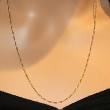 18K Gelbgold Figarokette 22