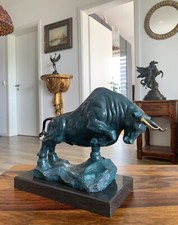 Bronzefigur Stier Skulptur