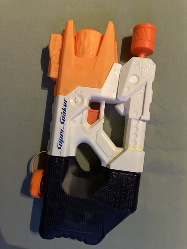 Nerf super soaker - nerf,