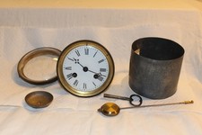 Ein Uhrwerk für  Kaminuhr  