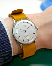 Levrette Vintage Uhr 50er