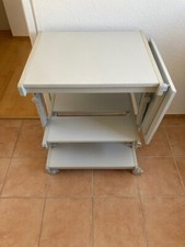 PC-Tisch für Bildschirm, Tastatur, Drucker, Papiervorrat und mit einer Ablage