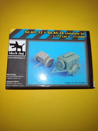 Black dog 72086 32 - dog, +