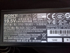 Sony PC/Laptop Netzteil 19,5V