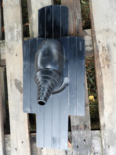 Klöber Venduct Biberschwanzziegel 15,5 x 38 mm Antennendurchgang schwarz PVC