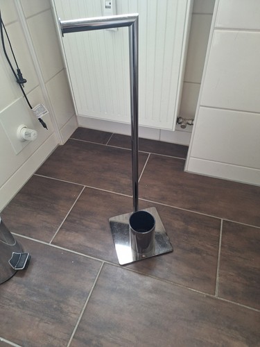 Garnitur stehend mit - wc,