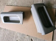 VW T4 Abdeckung Verkleidung Sitzkonsole 701881697