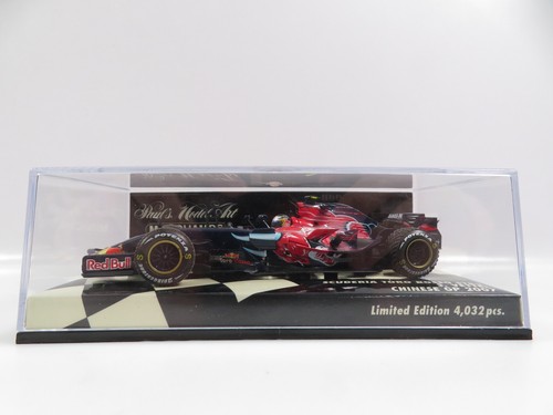Minichamps 400070119 - 1:43,