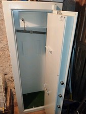 Waffenschrank für sieben Langwaffen Sicherheitsstufe B