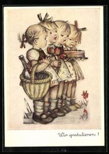 Künstler-AK Hummel: Kinder gratulieren mit Blumen und Torte, Wir gratulieren! 