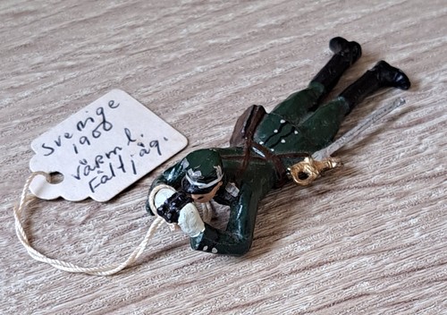 Vintage hand painted pewter - painted,