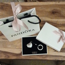 (1399) Pandora Herzförmige