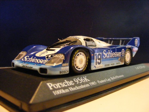 Minichamps 430 856 - 1:43,