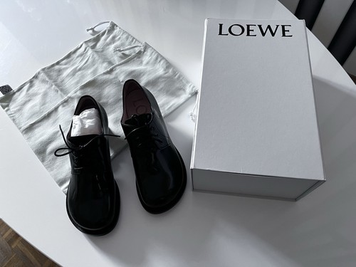 Schuhe von loewe - loewe, made