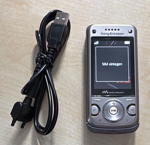 Sony ericsson walkman handy - ericsson,