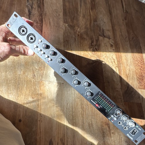 Focusrite scarlett 18i20 2nd - focusrite,
