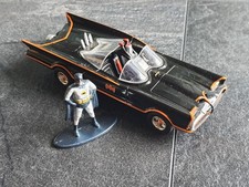 Batmobil mit Figur - Jada Toys - Modellauto (3C)