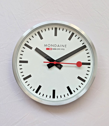 Wanduhr mondaine quarz cm - wanduhr,