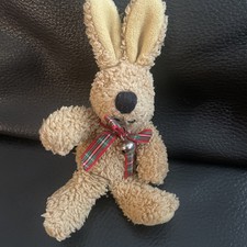 Hase Felix mit Glöckchen