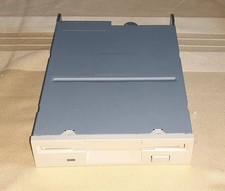 Akai MPC2000 MPC2000XL S5000 S6000 Korg Triton Diskettenlaufwerk TEAC FD-235H...